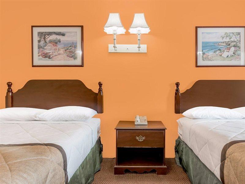 Budget Inn Mifflintown Exterior foto